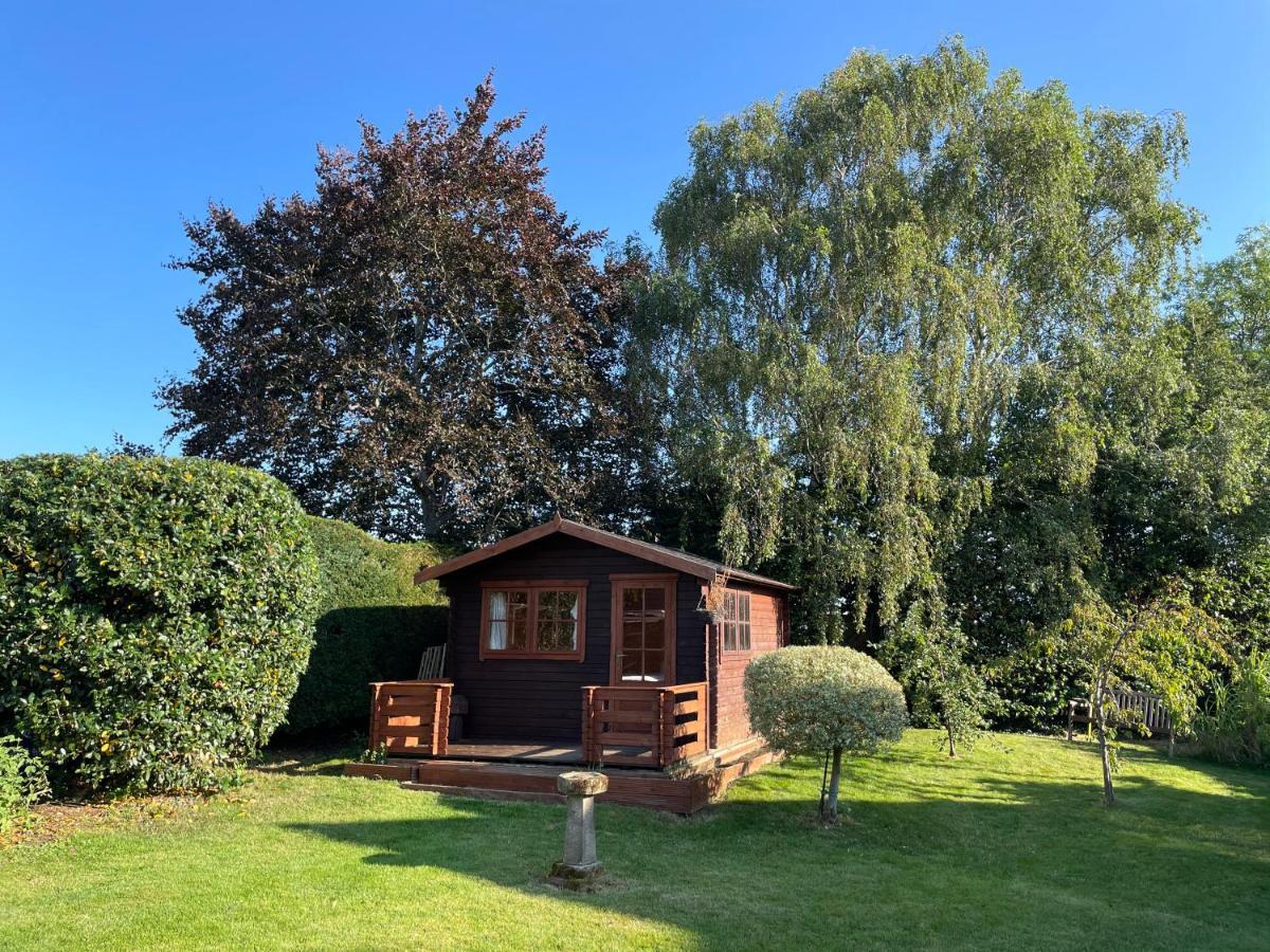 3 Bed Bungalow In Winchcombe, Cotswolds,Gloucester エクステリア 写真
