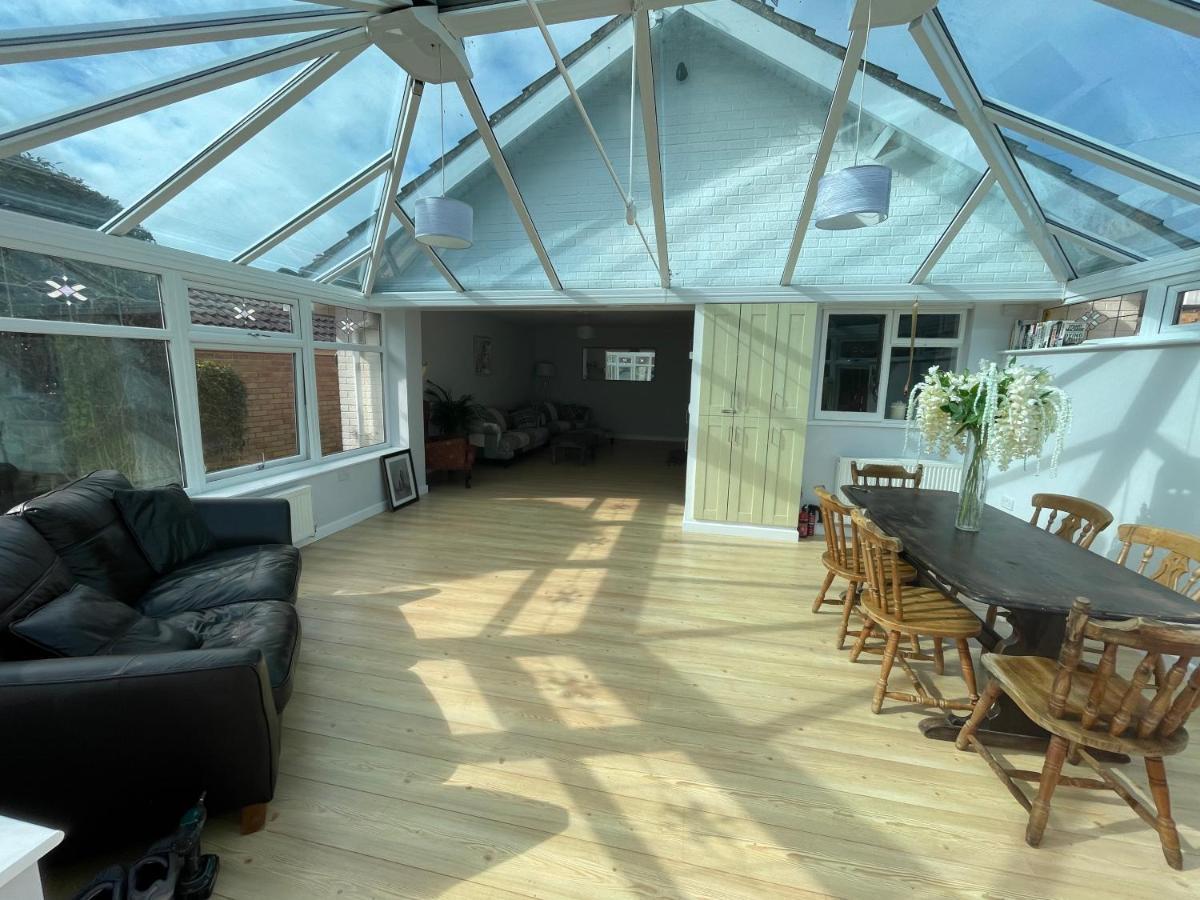 3 Bed Bungalow In Winchcombe, Cotswolds,Gloucester エクステリア 写真